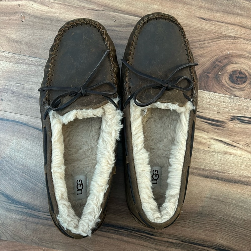 ***NEVER BEEN WORN****